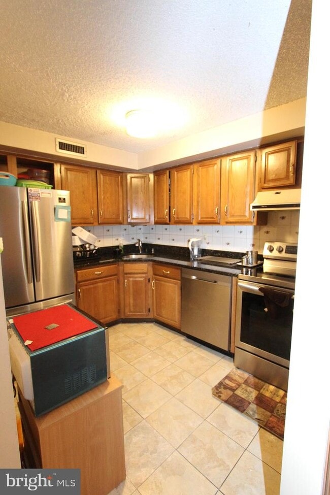 Building Photo - 516 Aspen Dr