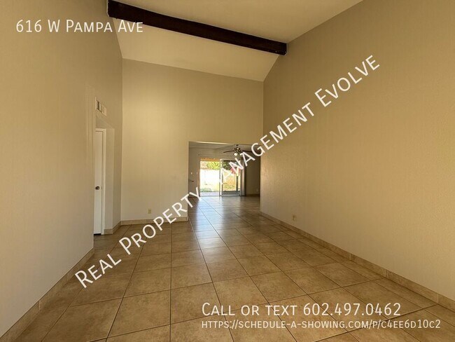 Foto del edificio - 616 W Pampa Ave