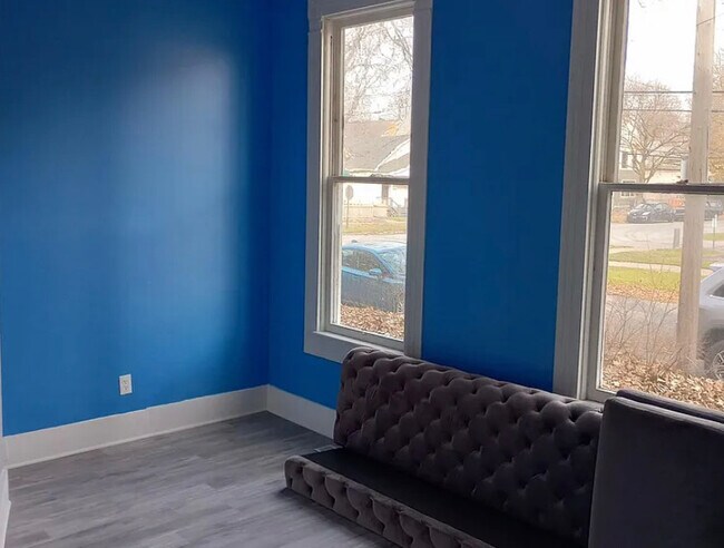 Foto del edificio - 3801 Whitman Ave