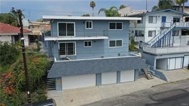 Building Photo - 210 Avenida Calafia