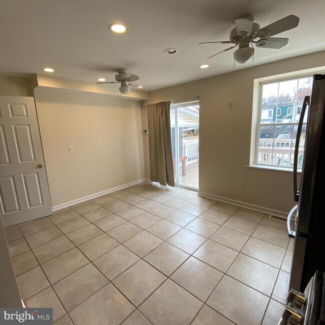 Foto del edificio - 3632 Keystone Ave