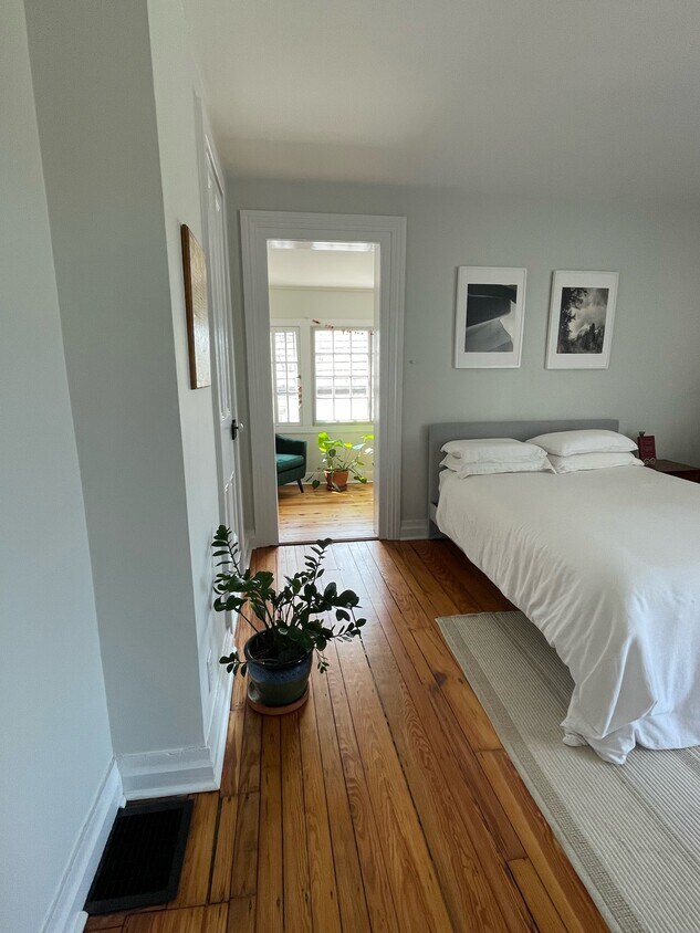 Foto principal - 49 W Court St
