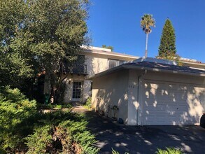 Building Photo - 776 Casiano Dr