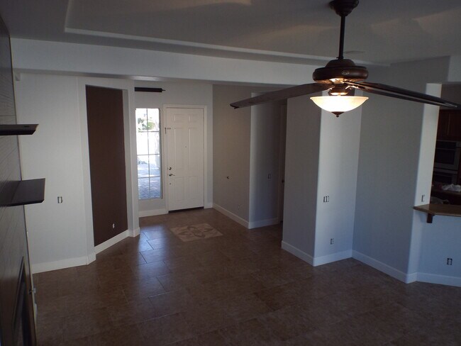 Building Photo - 118 Arezzo Ct