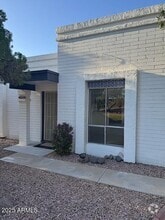 Building Photo - 13202 N 3rd Pl