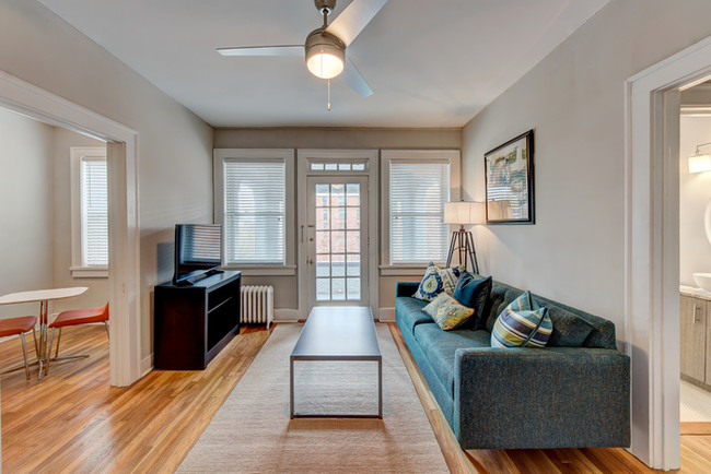 Building Photo - Move in special - Free rent until 5/1/19