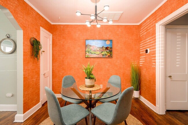 Building Photo - 3550 Barwood Cir