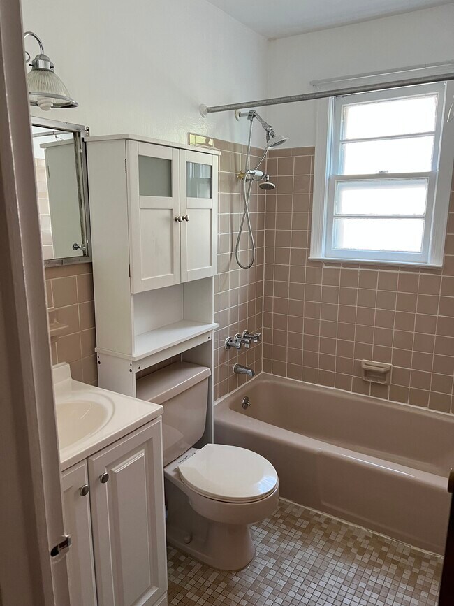 Bathroom - 301 Rich Ave