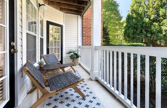 Building Photo - Addison at Swift Creek