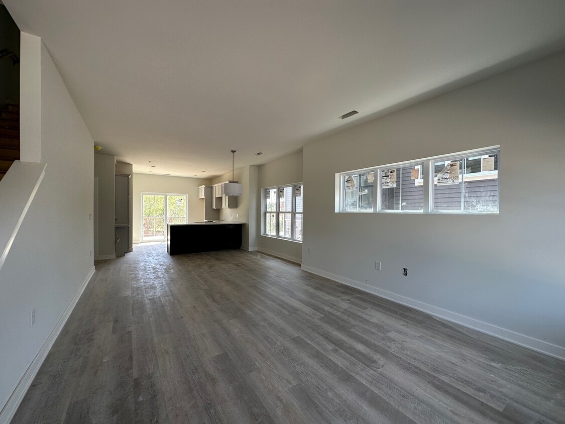 2185 on Wisconsin Townhomes 2185 Wisconsin Ave Grafton, WI