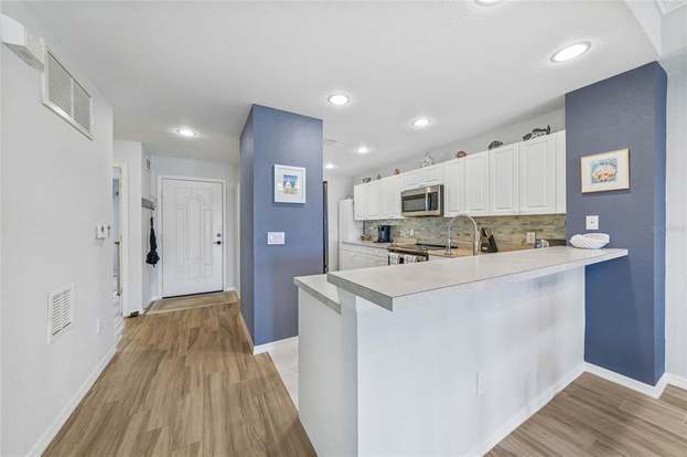 Foto del edificio - 1315 Saxony Cir