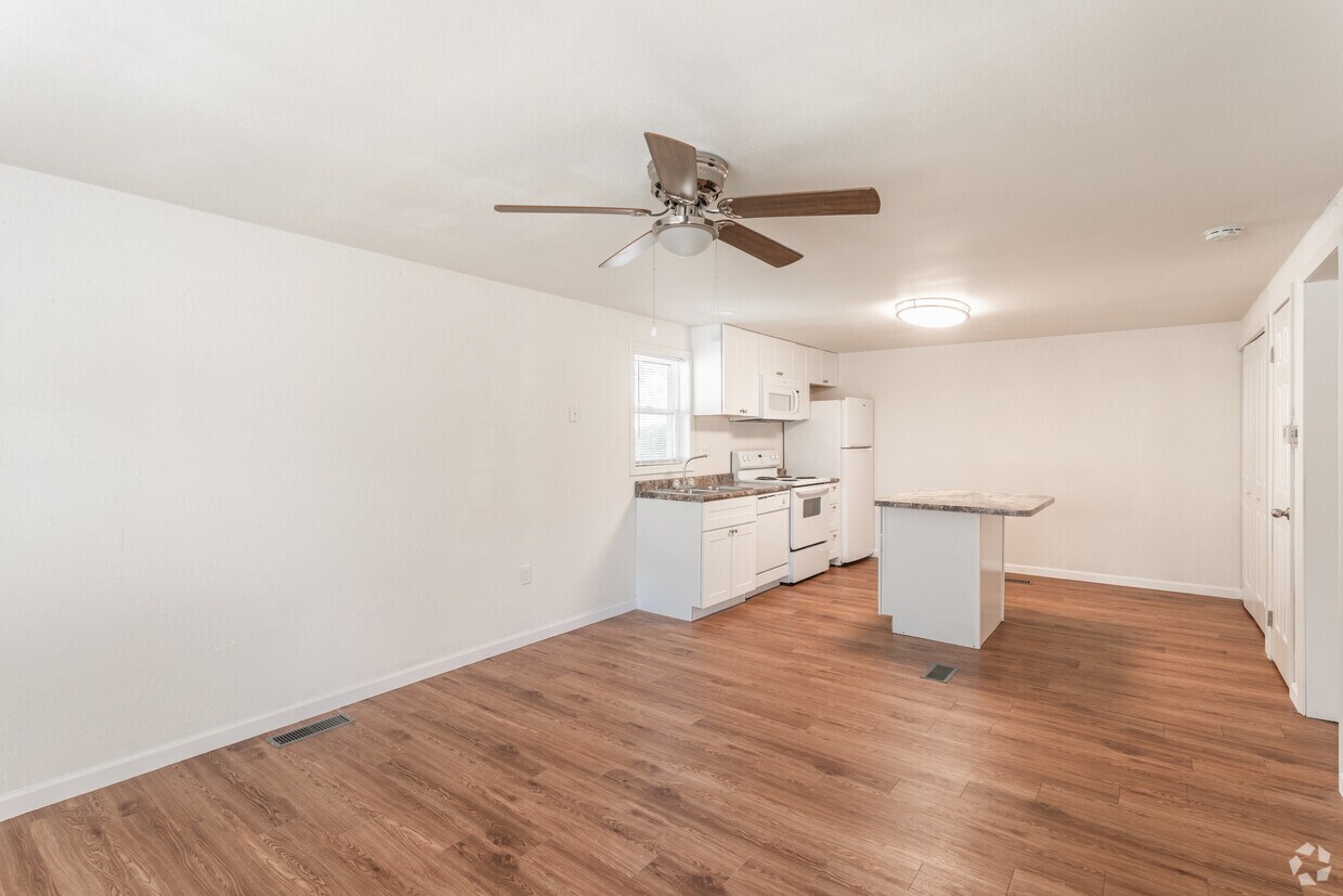 Foto principal - Woods Crossing Apartments