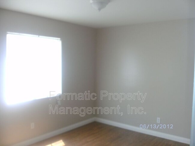 Building Photo - 1701 W Century Blvd
