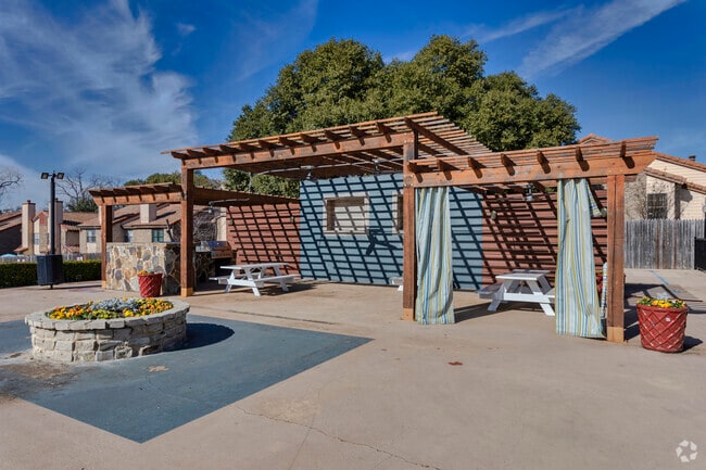 Grill Area - Ventana