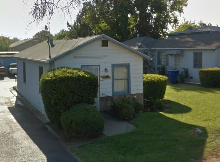 Primary Photo - 2430 Connie Dr
