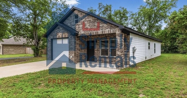 Building Photo - 604 Putman St