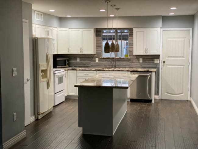 Photo - 3331 W Del Monico Ln Townhome