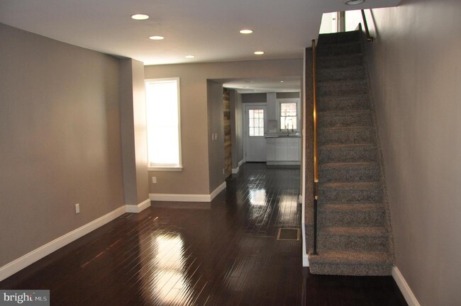 Foto del edificio - 3063 Chatham St