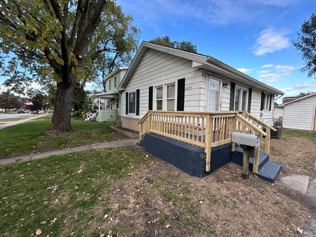 Building Photo - 6639 Alexander Ave Building Photo - 6639 Alexander Ave