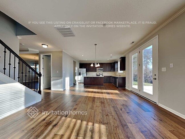 Building Photo - 10318 Blackstone Drive