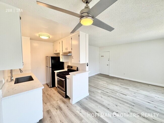 Foto del edificio - 4338 Berryman Ave
