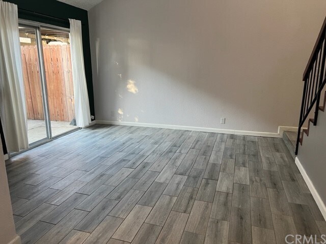 Foto del edificio - 13502 Tracy St