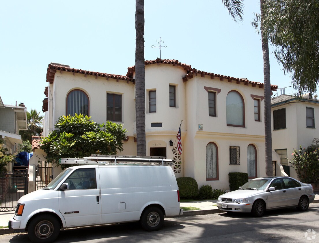 Primary Photo - 1508 E 5th St