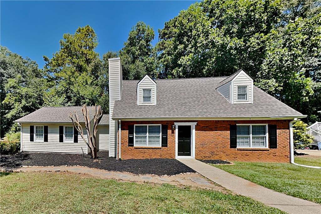 Primary Photo - 2458 Zachary Woods Dr NW