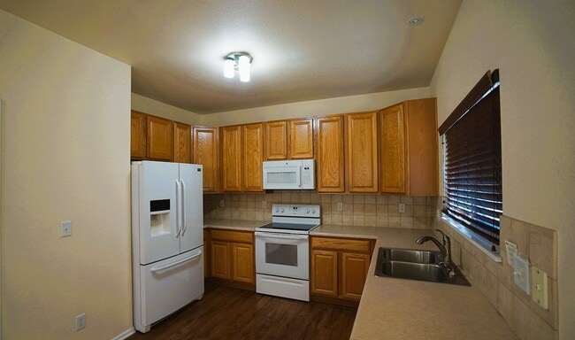 Photo - 3460 E 140th Ave House