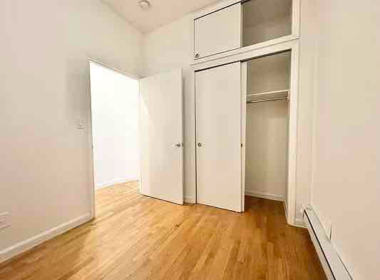 Building Photo - 200 E 58th St