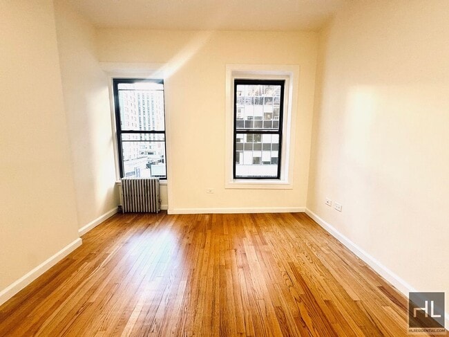 Foto del edificio - WEST 56 STREET