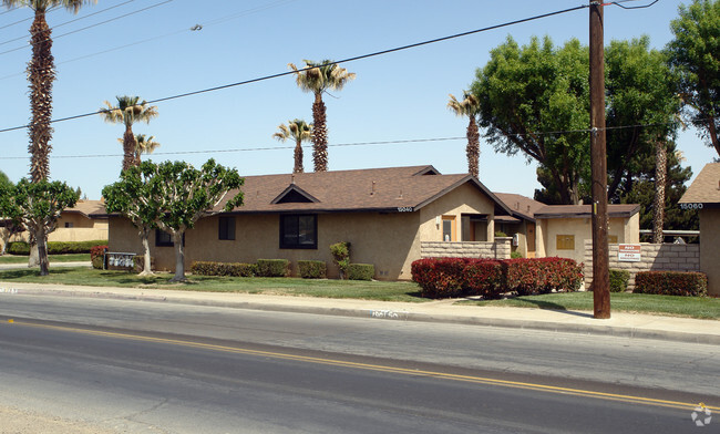 Building Photo - Aspire Seneca