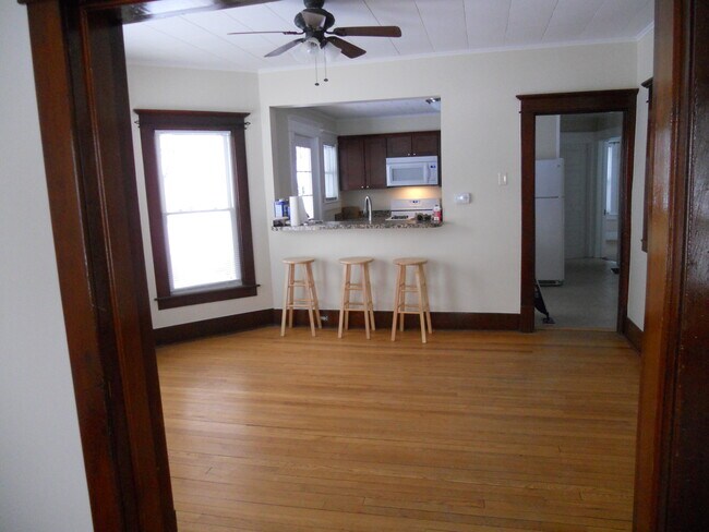Comedor - 21 Beech St