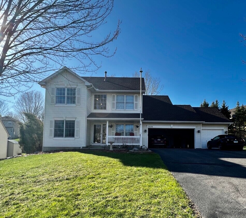 Foto principal - 3570 Commonwealth Rd