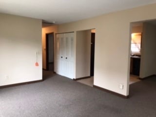 Living - 8612 W Main St