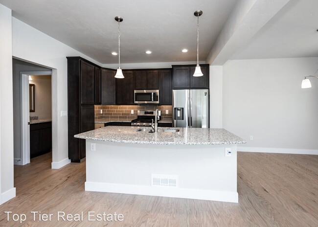 Foto del edificio - 2 br, 2.5 bath House - 5381 Sky Top Lane