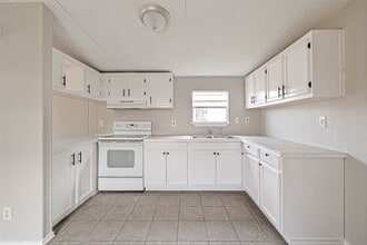 Building Photo - 9553 TX-321