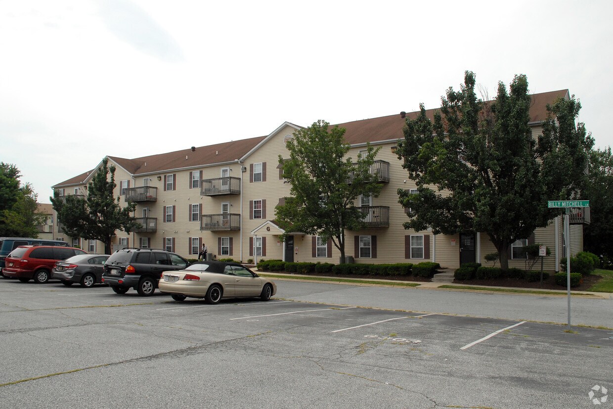 Generals Green Apartments in Dover, DE