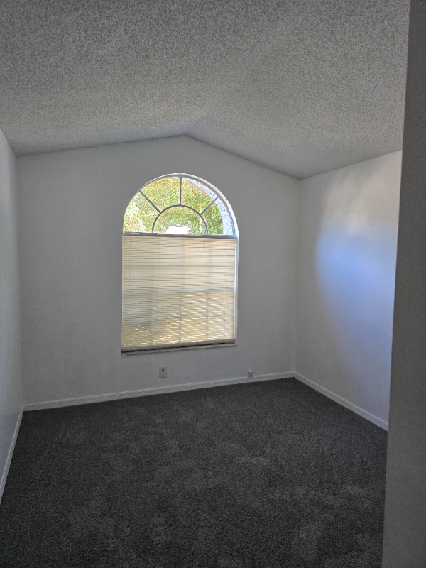 Building Photo - 3205 Montrose Cir