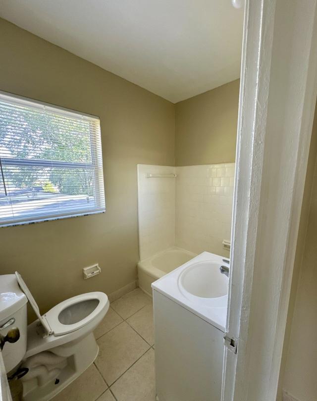 Building Photo - 0 bedroom in Jacksonville FL 32205