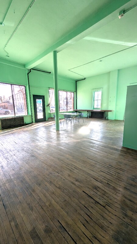 Foto principal - 708 W 26th St
