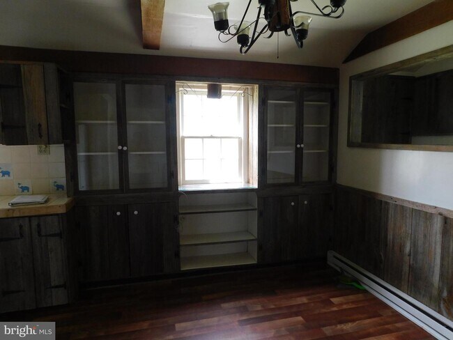 Building Photo - 153 Clermont Ln
