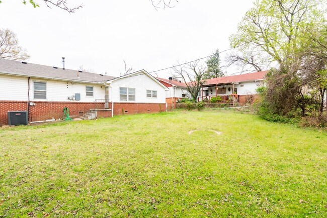 Foto del edificio - Cute Tulsa Home Available Now! 3 bedrooms ...