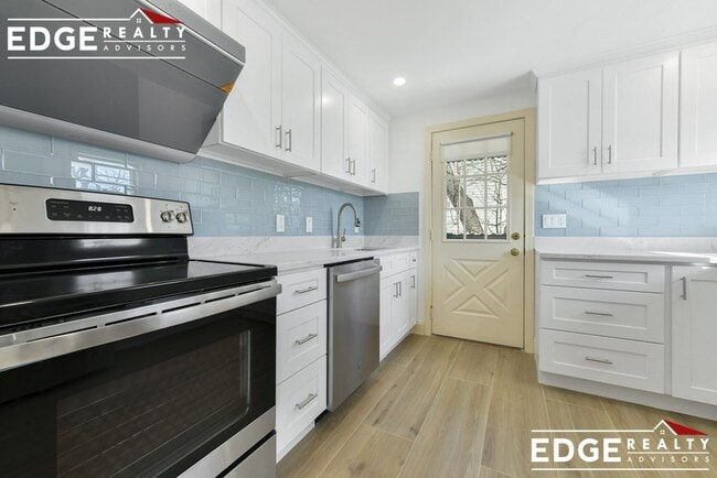 Foto del edificio - 105 Hamilton Rd