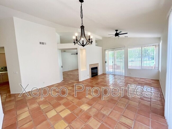 Building Photo - 42451 Saladin Dr