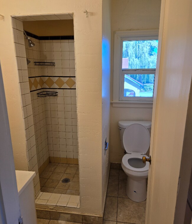 Foto del edificio - 636 S Palouse St