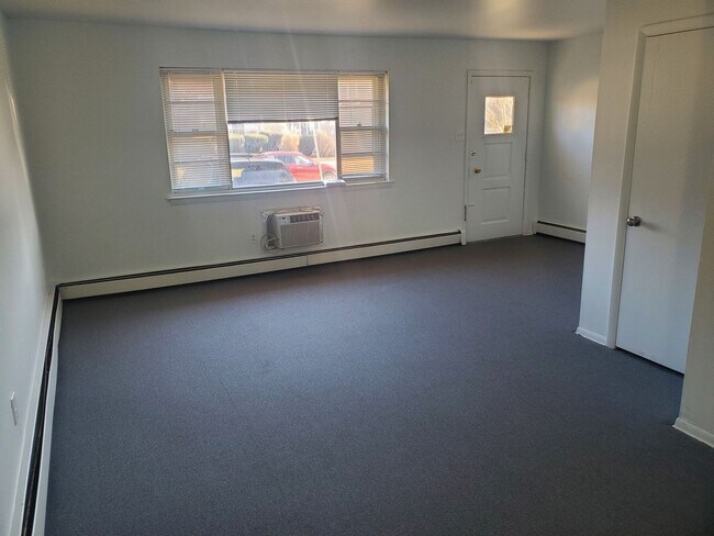 Foto del edificio - 1143 E Sydney St