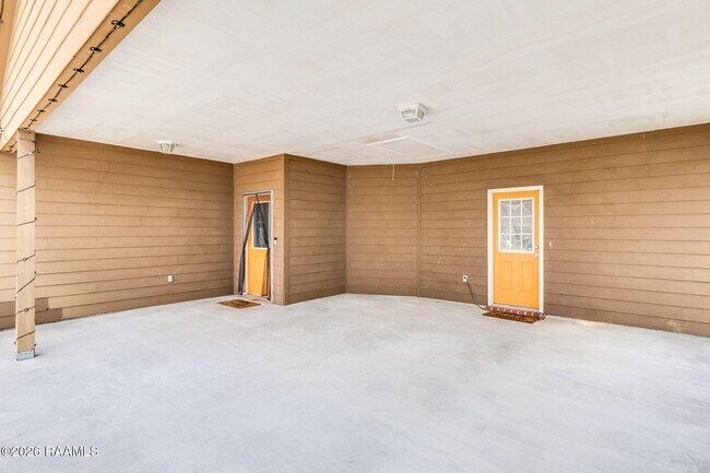 Building Photo - 209 Stoneridge Dr