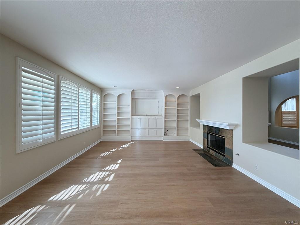 Foto principal - 17450 Drake St