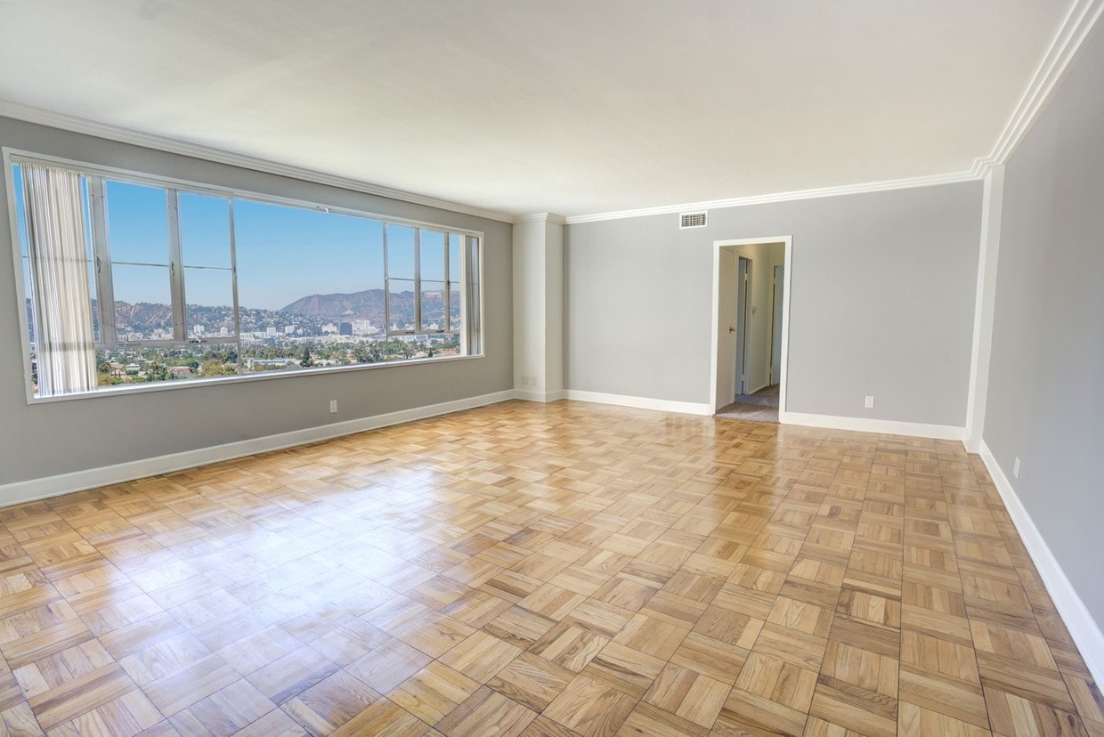 Park La Brea Apartments in Los Angeles, CA Westside Rentals